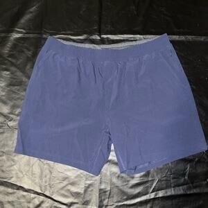 New Men's Rhone Mako 7in shorts Size XXL Navy Blue Unlined